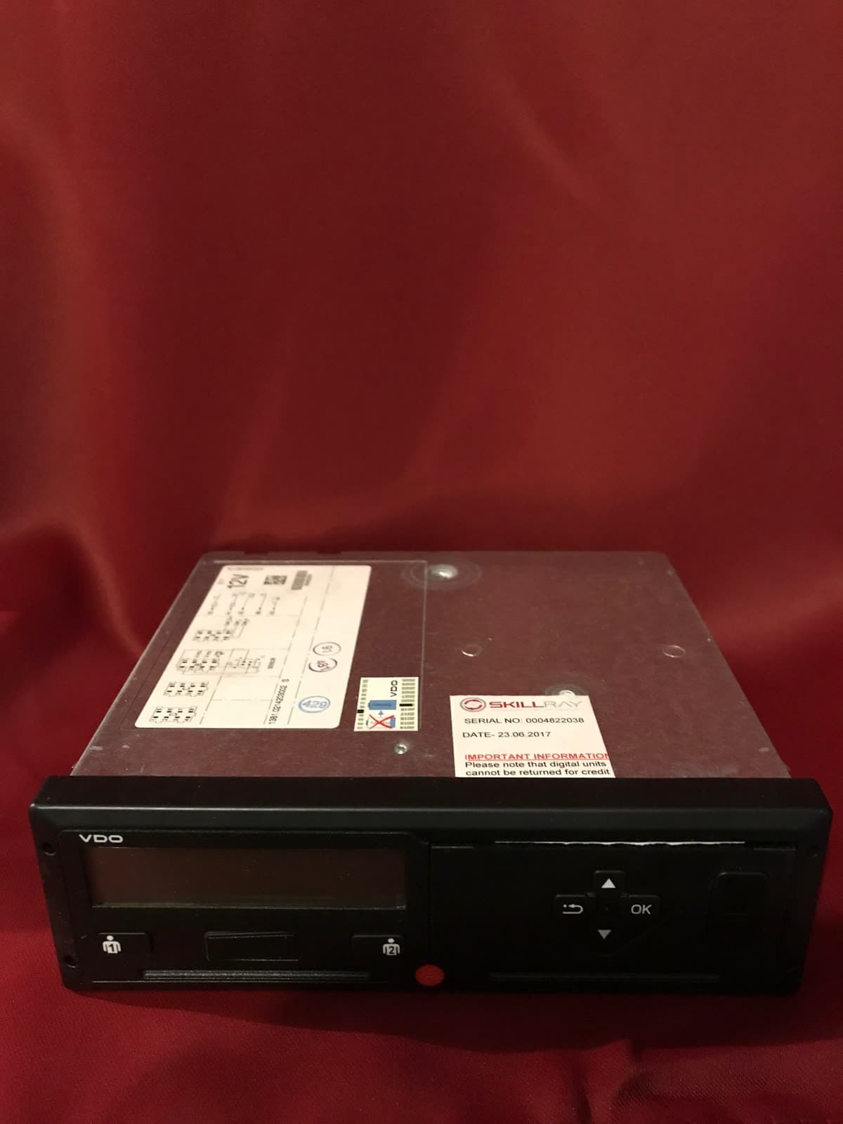VDO 1381 Series 2 24V digital tachograph